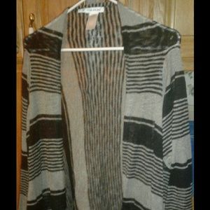 Black/grey waterfall sweater